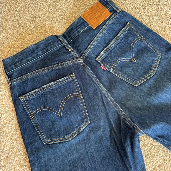Levi's® Premium
BAGGY DAD WOMEN'S JEANS - Picture 3 of 5